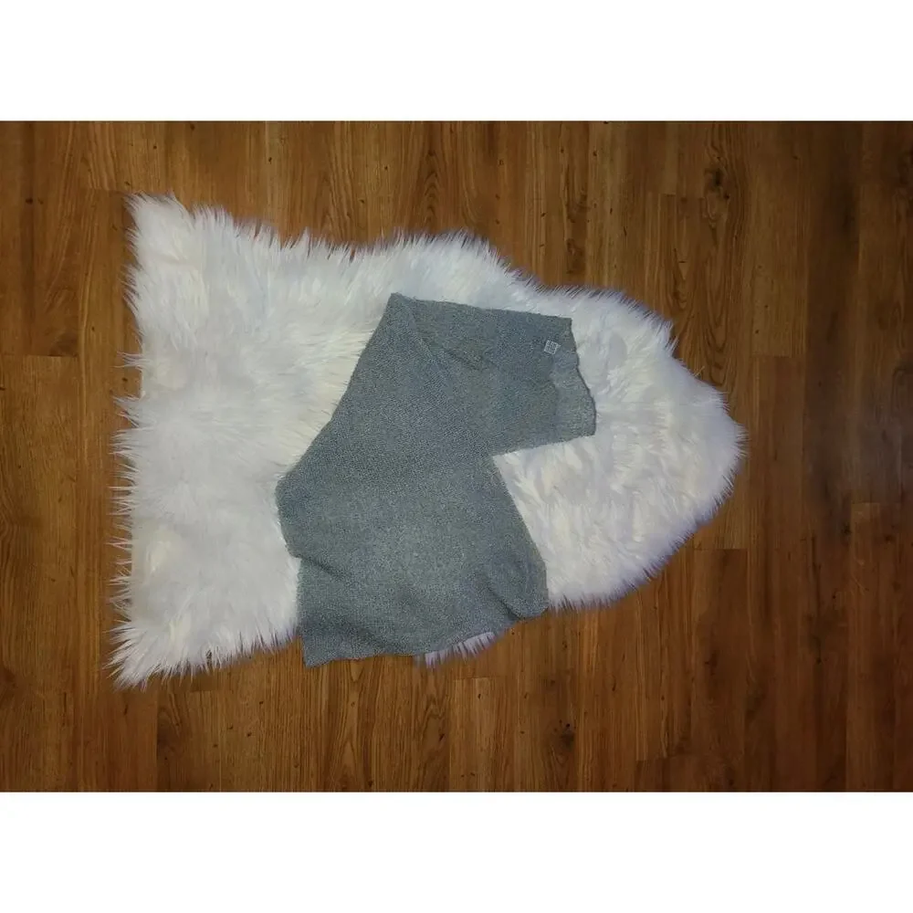 Stretchy knit newborn wrap